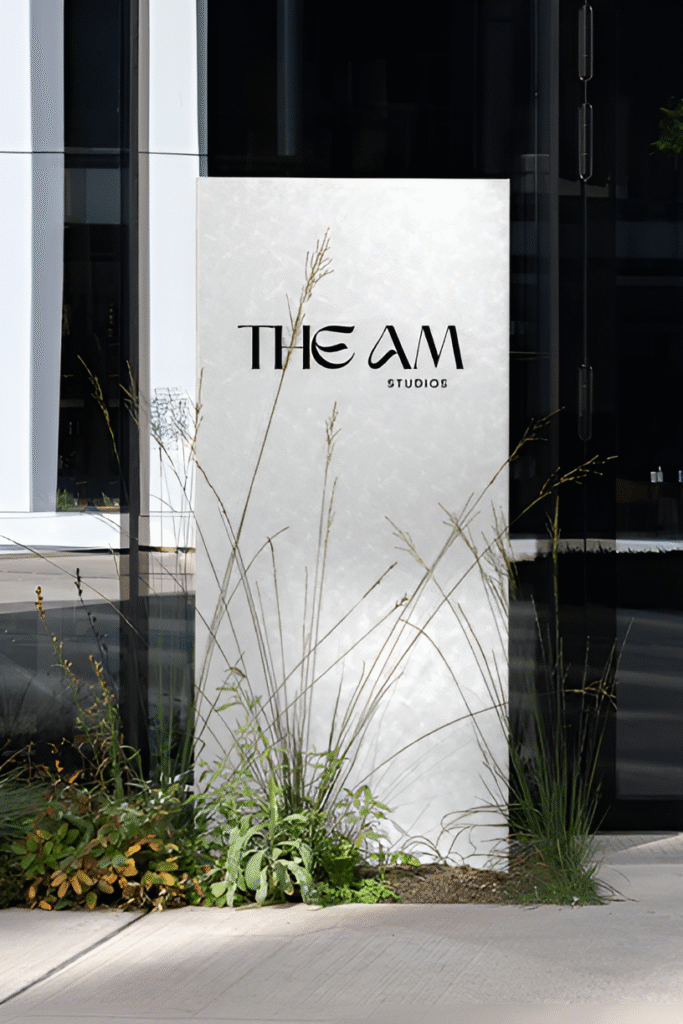 Am-About